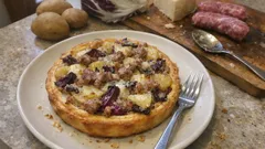 Crostata morbida salsiccia e patate: base soffice e gratinatura dorata in 5 minuti