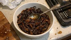 Cipolle in padella agrodolci: caramellate al balsamico in pochi passaggi